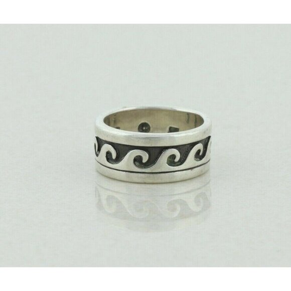 Unbranded Jewelry - Sterling Silver Wave Band Ring Size 4 1/4
